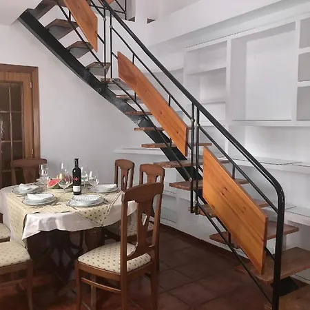 Precioso Duplex Centrico Con Terraza De 25 M² *